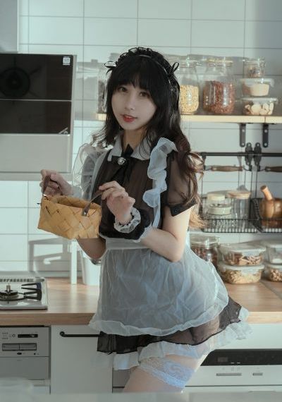 被紧缚人妻喜欢捆绑_BD英语动漫免费观看