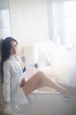 日本美女挤奶_超清在线观看视频